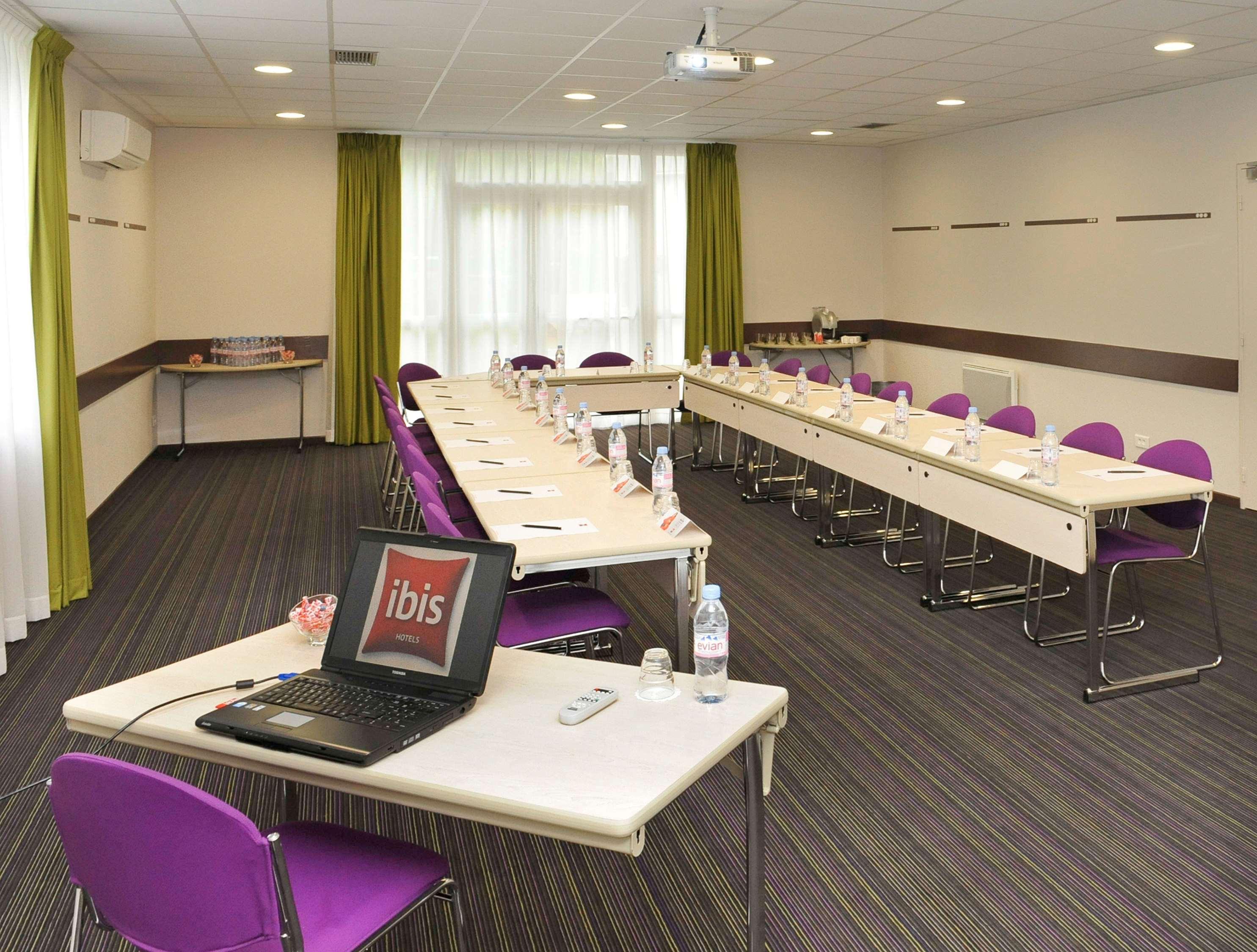 Ibis Chartres Ouest Luce Otel Dış mekan fotoğraf