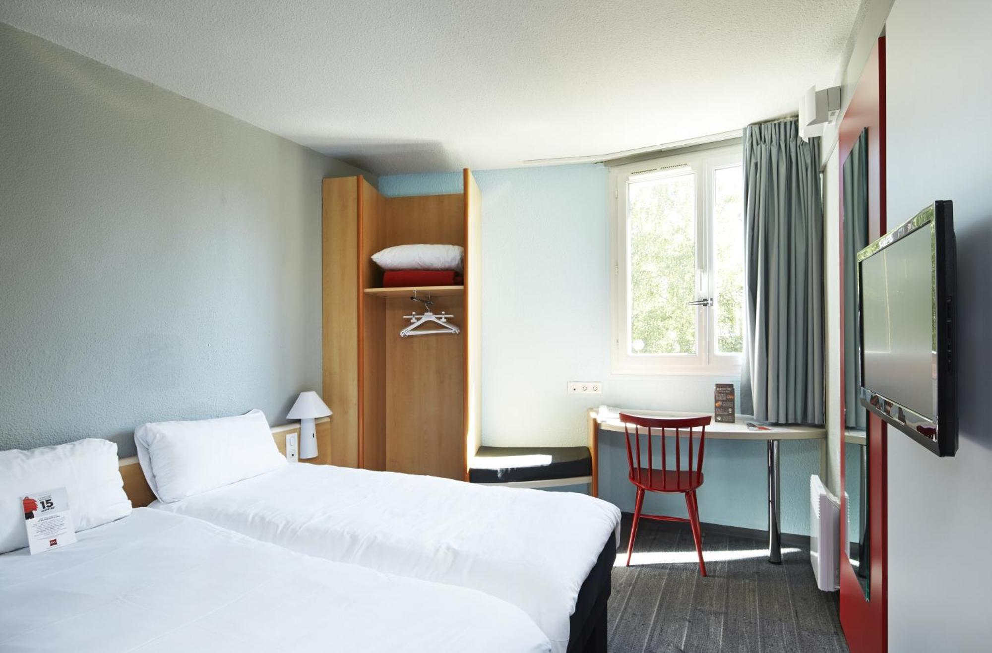 Ibis Chartres Ouest Luce Otel Oda fotoğraf